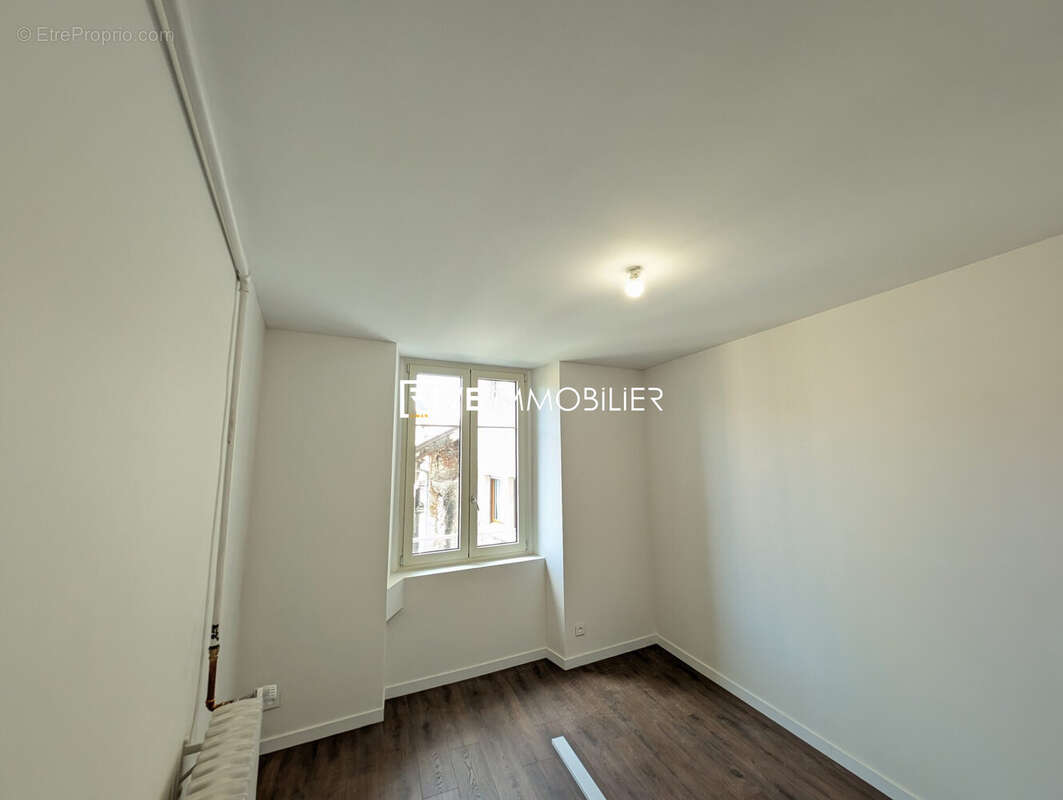 Appartement à EVIAN-LES-BAINS