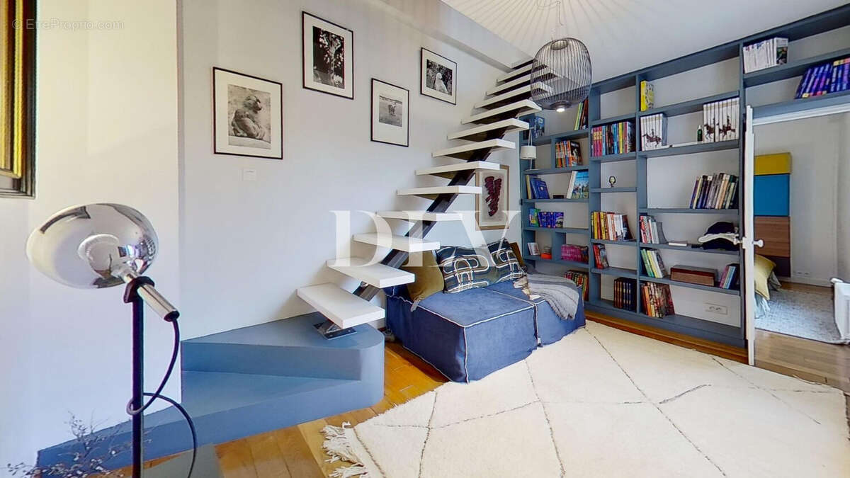 Appartement à FONTAINEBLEAU