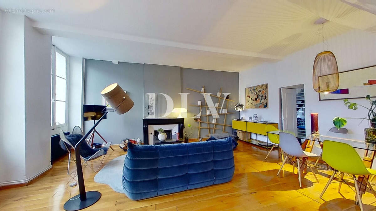 Appartement à FONTAINEBLEAU