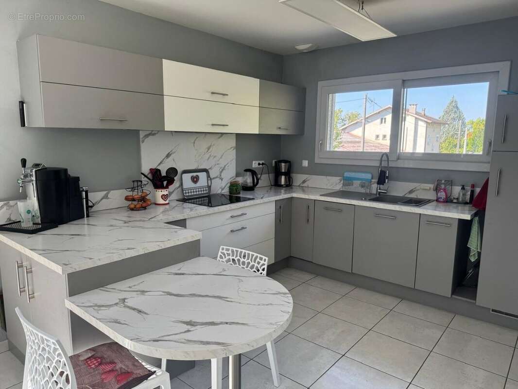 Maison à GRESY-SUR-ISERE