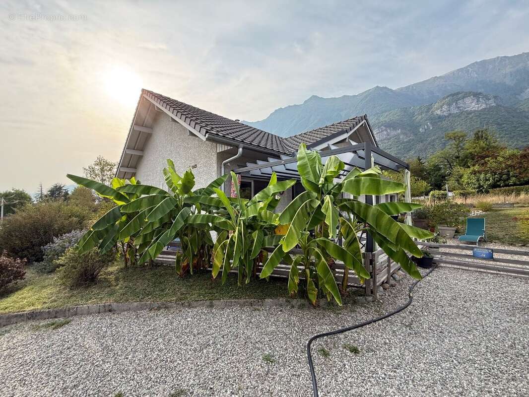 Maison à GRESY-SUR-ISERE