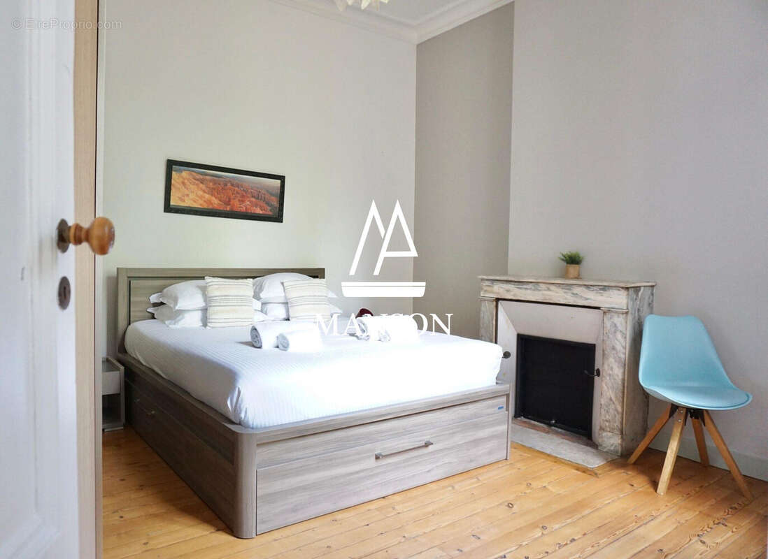 Appartement à BORDEAUX