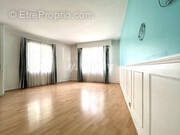 Appartement à LEVALLOIS-PERRET