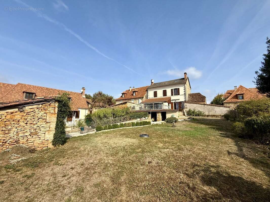 Maison à SAINT-JORY-LAS-BLOUX