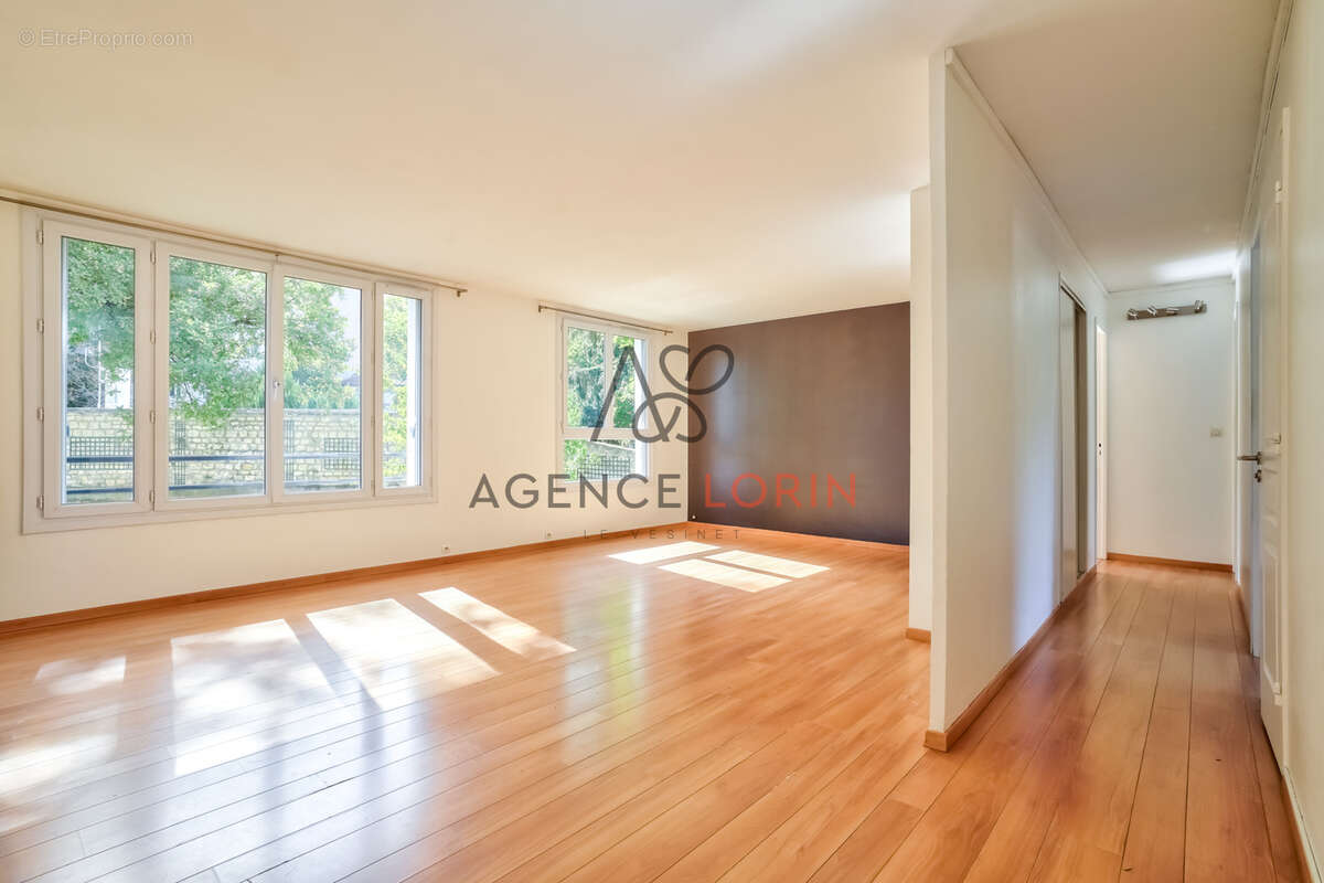 Appartement à LE VESINET