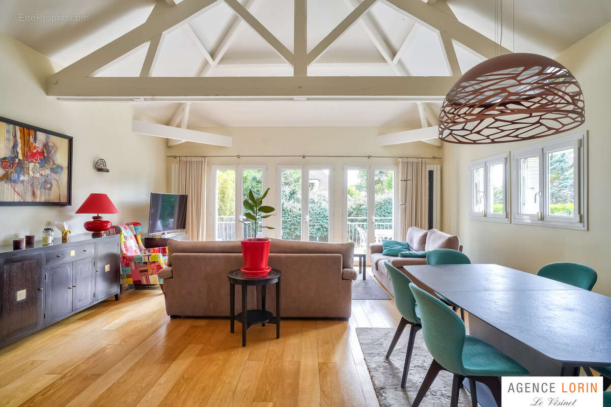 Maison à LE VESINET