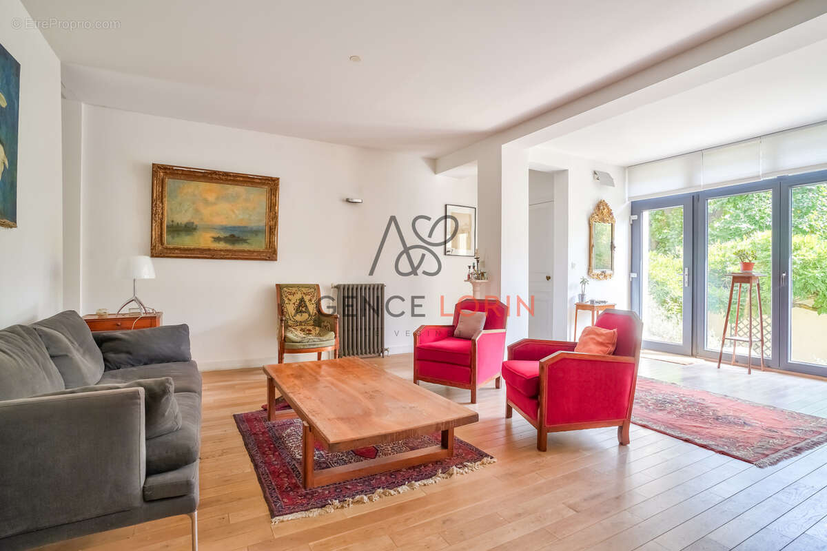 Maison à LE VESINET