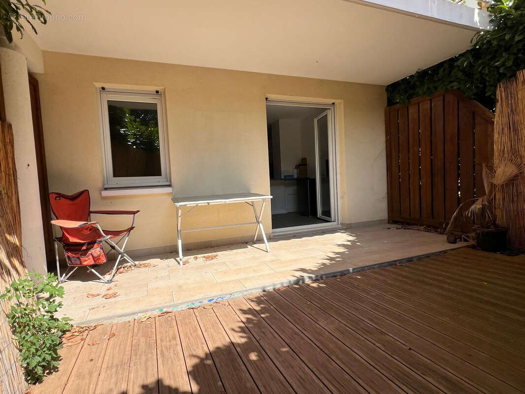 Appartement à COLLONGES-SOUS-SALEVE