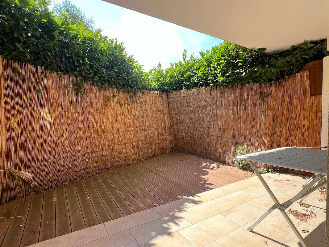 Appartement à COLLONGES-SOUS-SALEVE