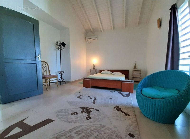 Maison à SAINTE-ANNE