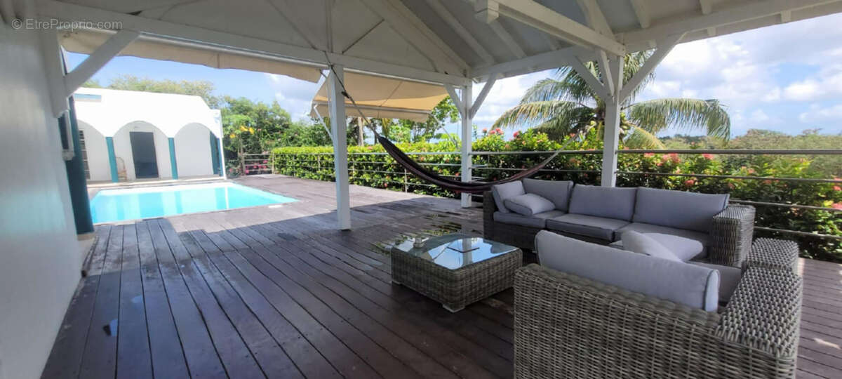 Maison à SAINTE-ANNE