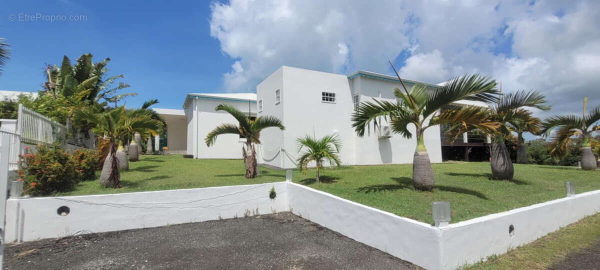 Maison à SAINTE-ANNE