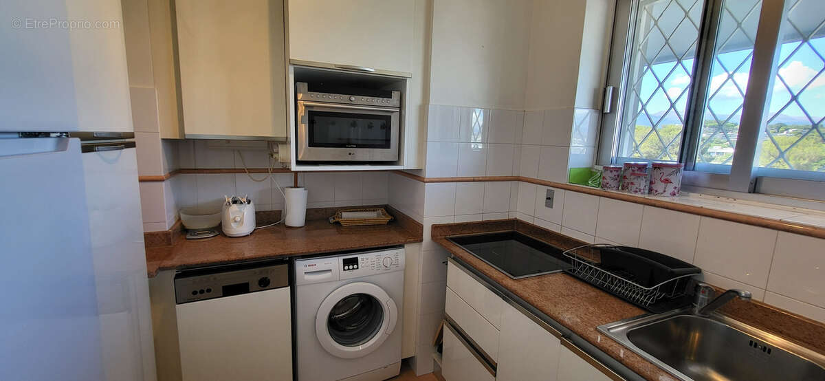 Appartement à VILLENEUVE-LOUBET