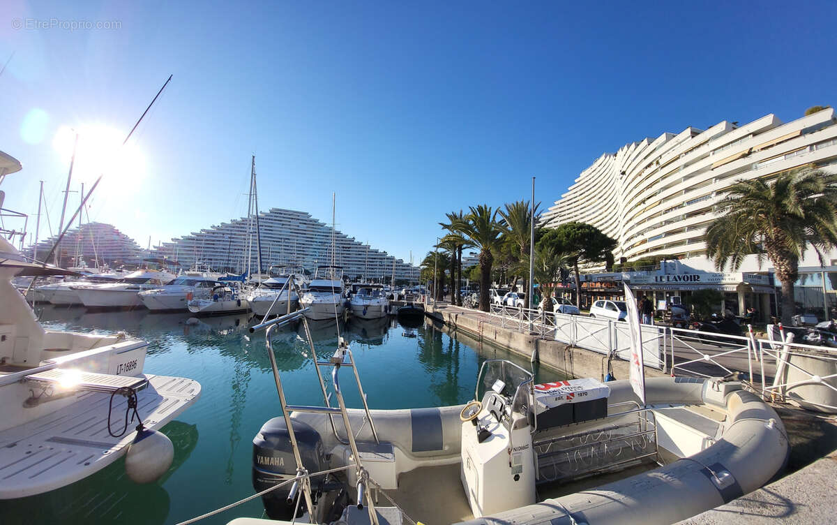 Appartement à VILLENEUVE-LOUBET