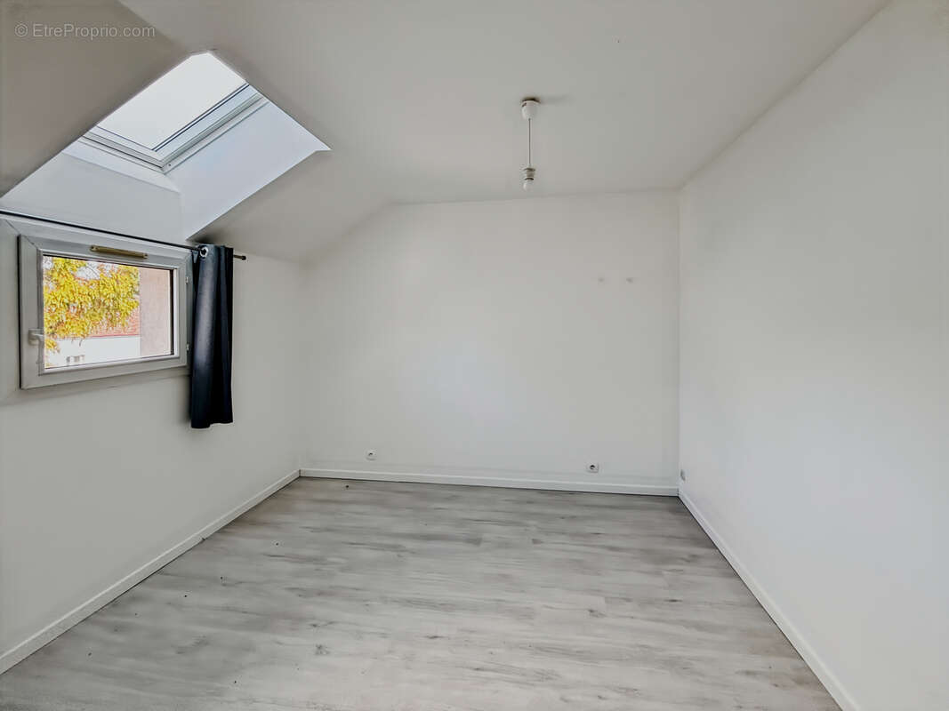 Appartement à MONTFORT-L&#039;AMAURY