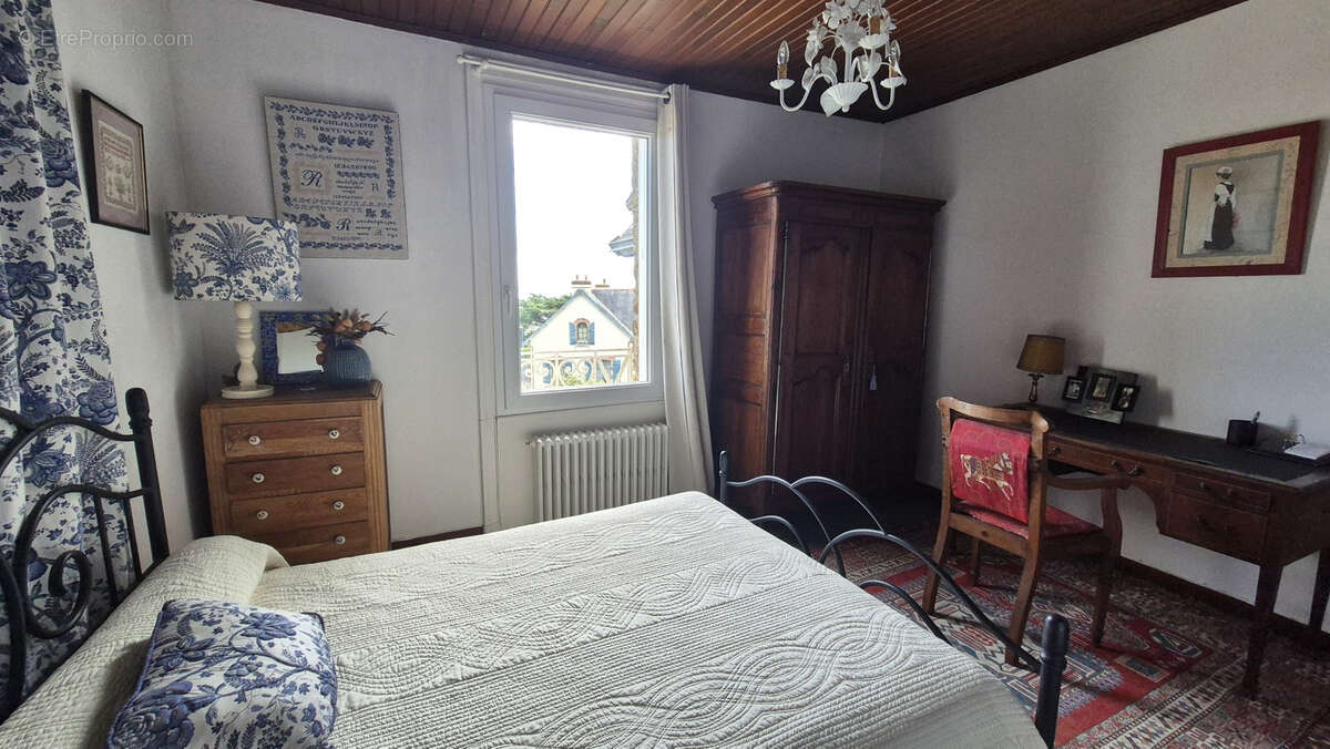 Maison à CLOHARS-CARNOET