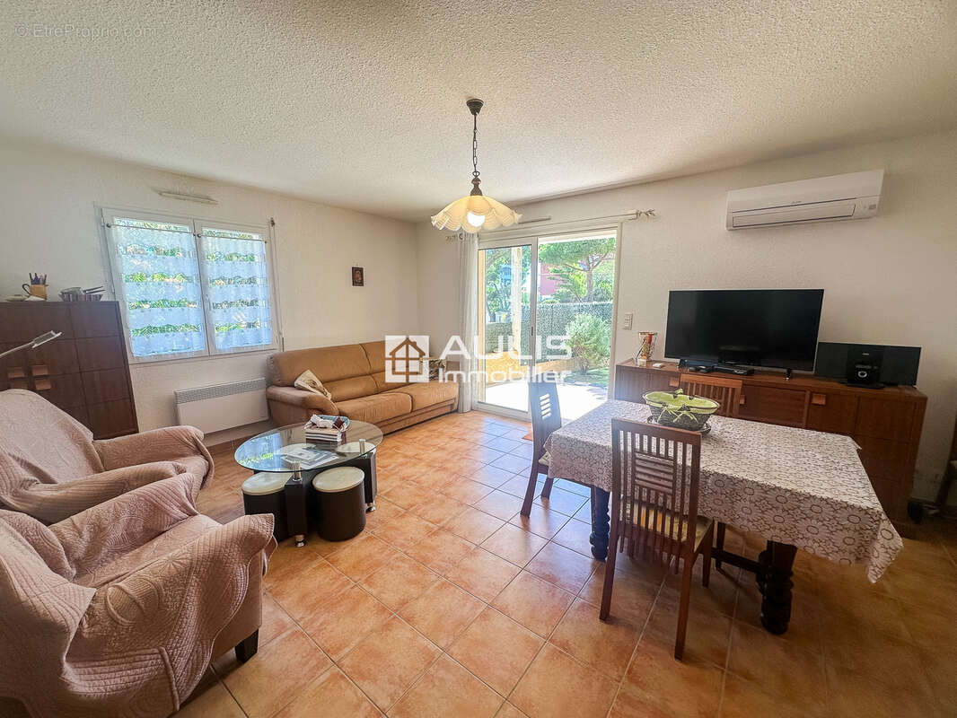 Appartement à FLEURY