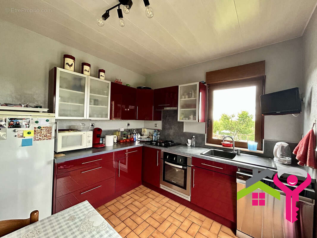 Maison à SASSEGNIES