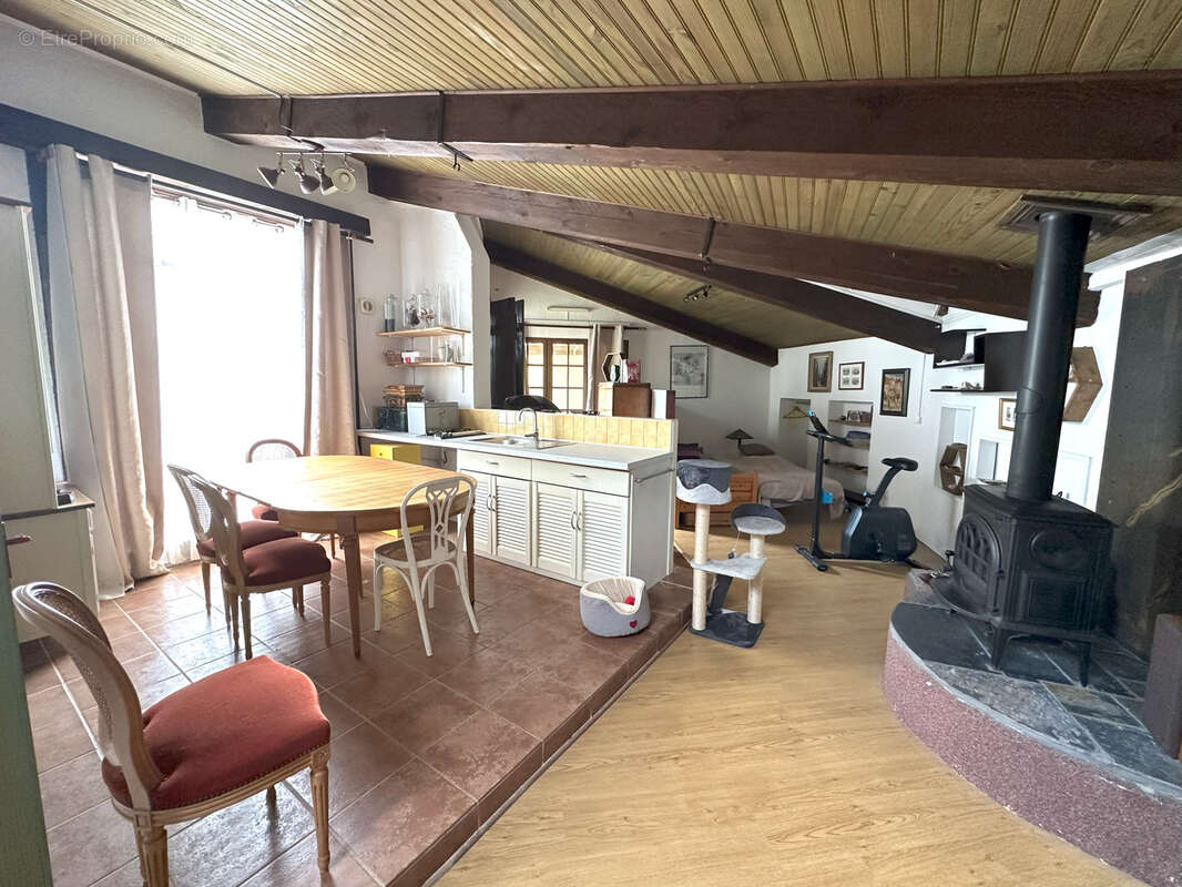 Maison à POUZOLS-MINERVOIS