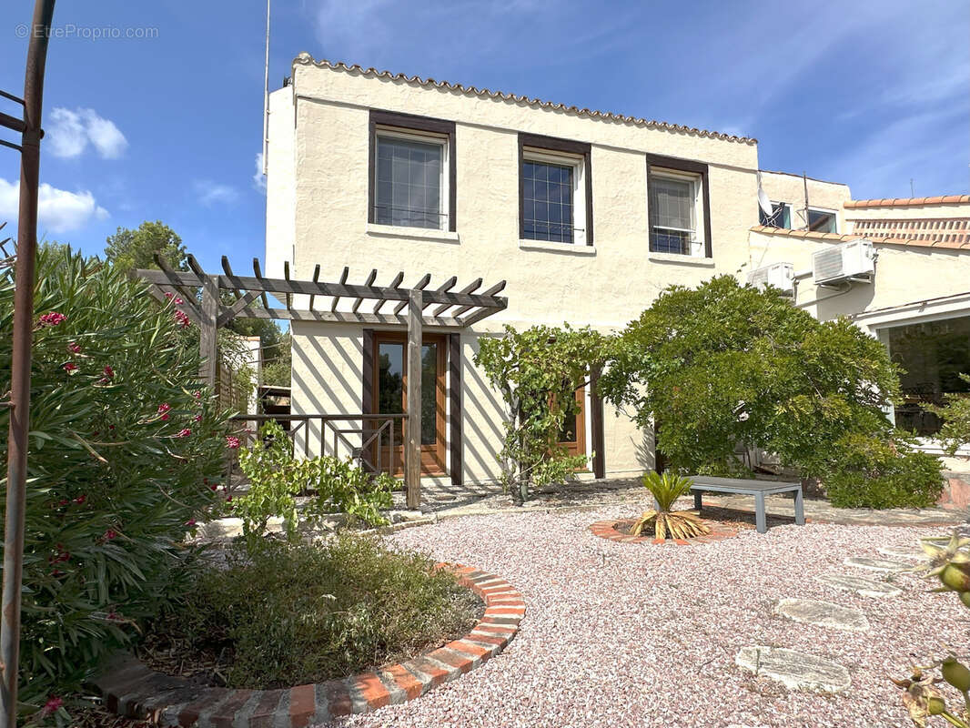 Maison à POUZOLS-MINERVOIS