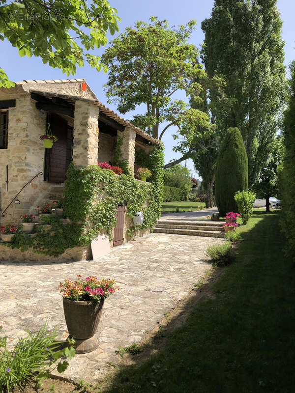 Maison à FORCALQUIER