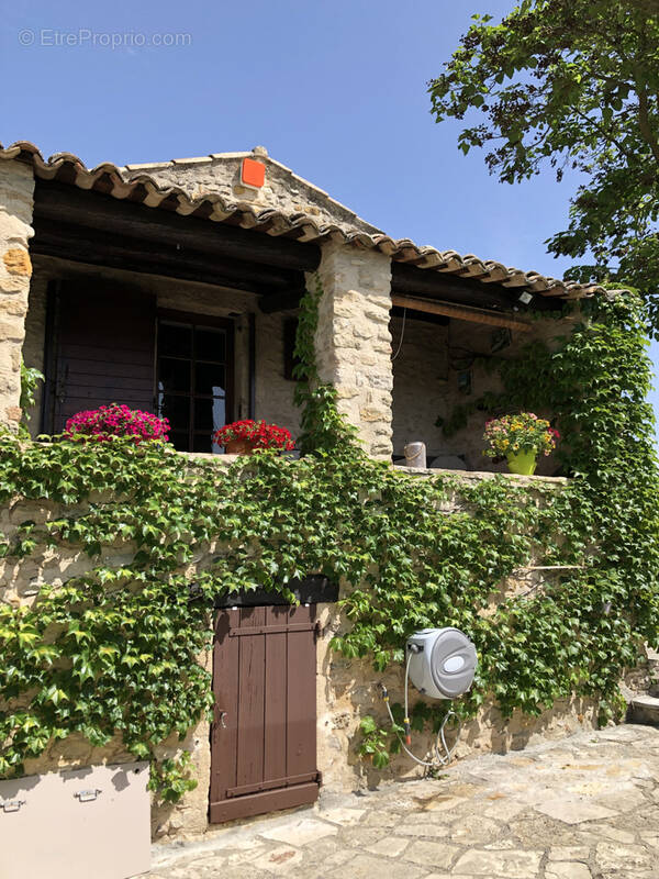 Maison à FORCALQUIER