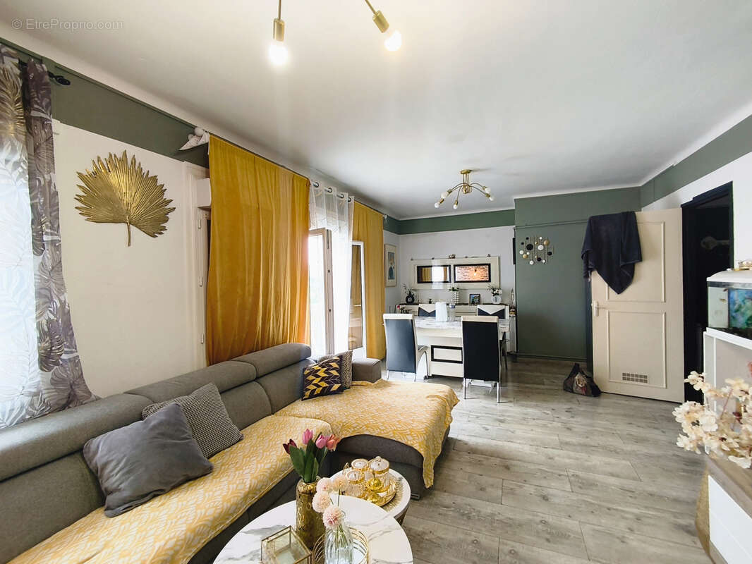 Appartement à BEZIERS