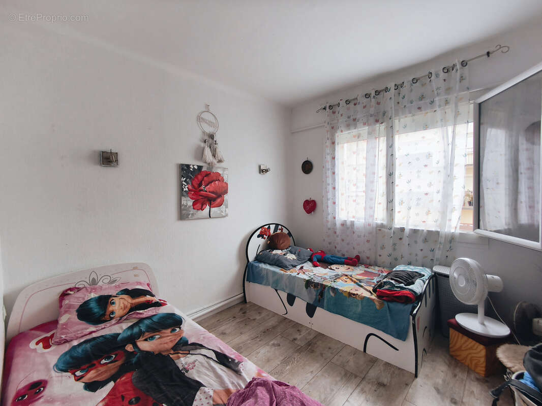 Appartement à BEZIERS