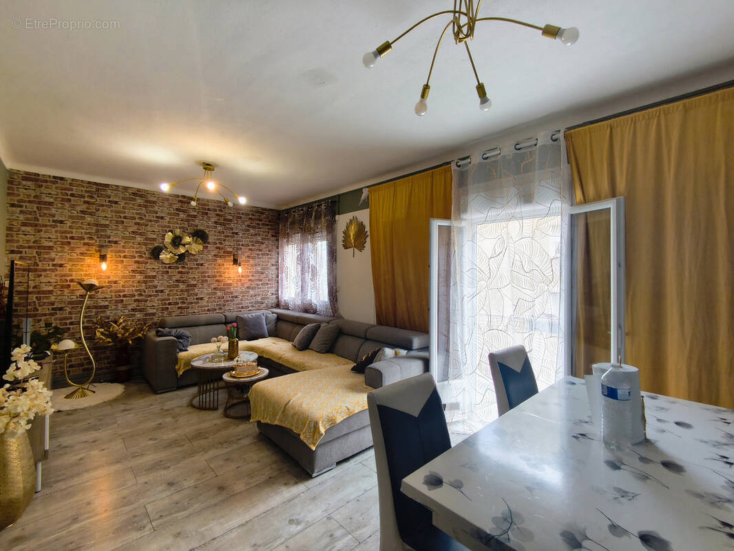 Appartement à BEZIERS