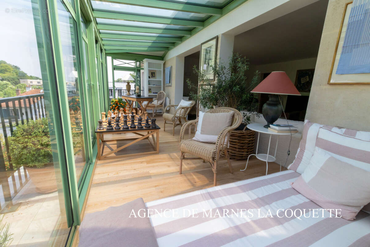 Appartement à VILLE-D&#039;AVRAY