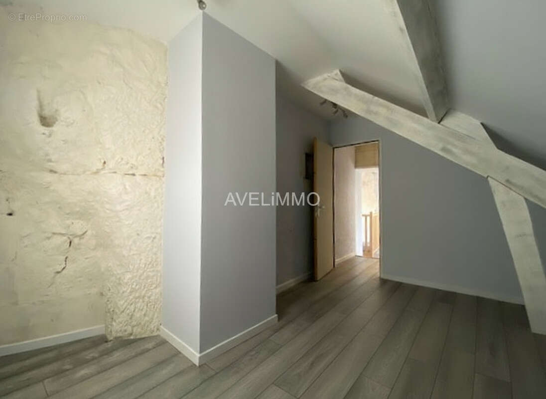 Maison à MONTRICHARD