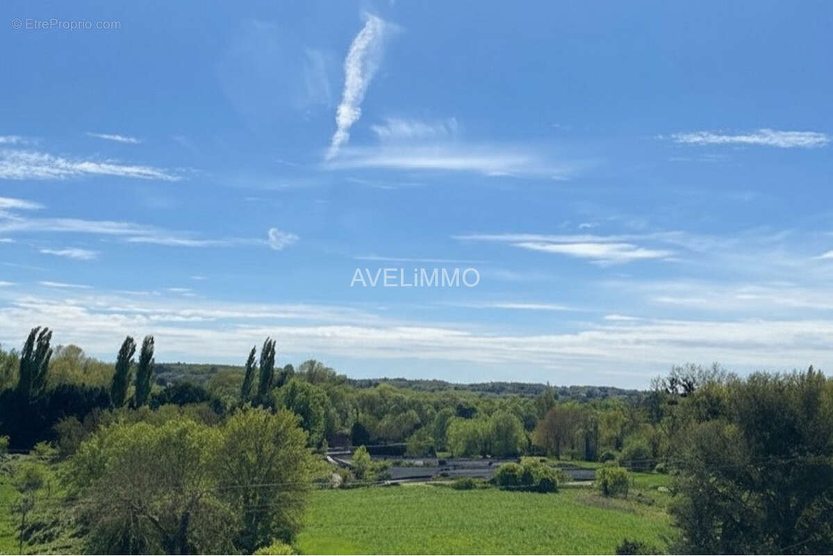 Maison à MONTRICHARD