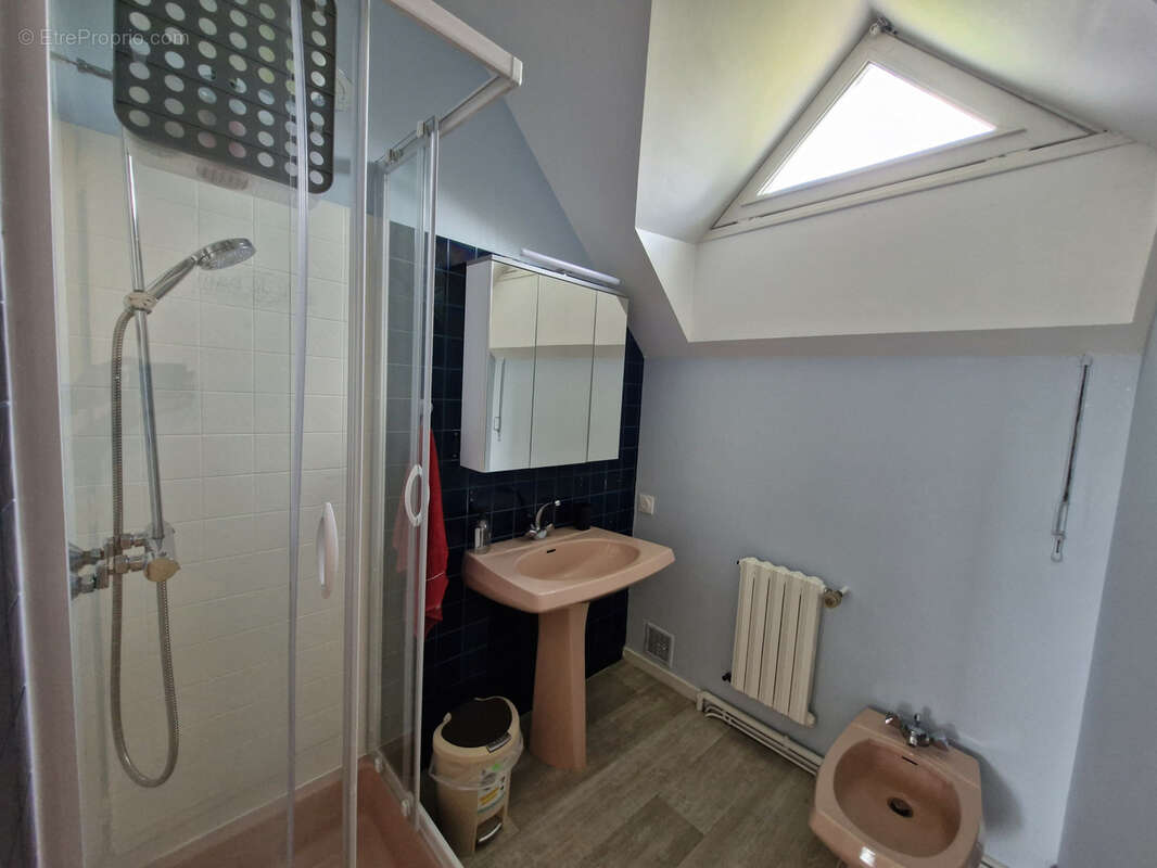 Maison à CHATELLERAULT