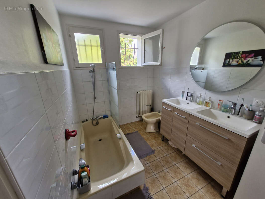 Maison à CHATELLERAULT