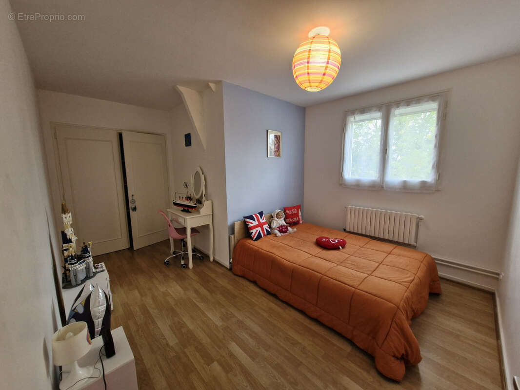 Maison à CHATELLERAULT