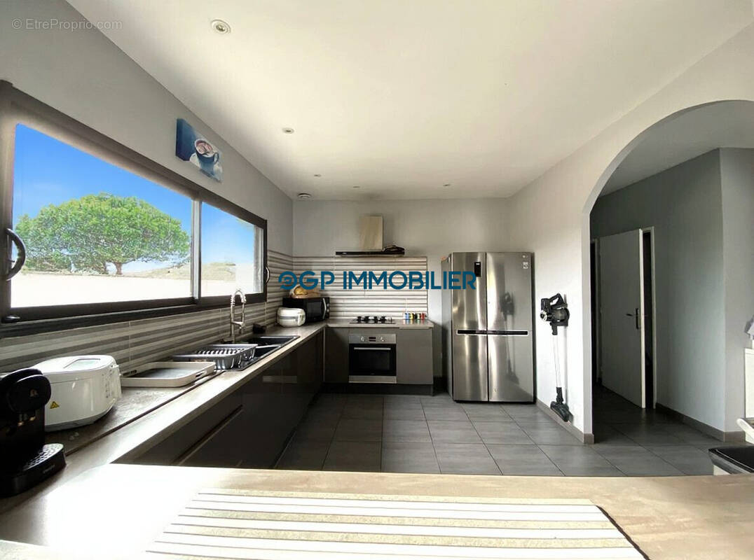 Maison à BRUGUIERES