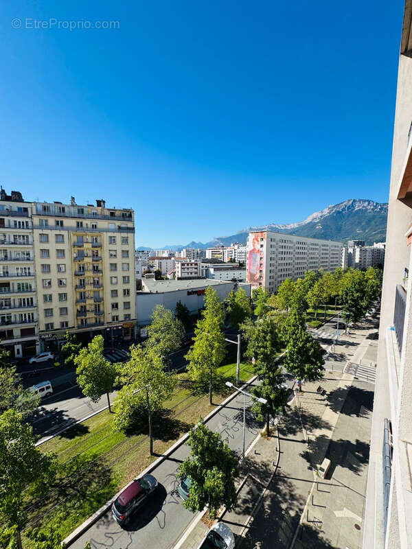 Appartement à GRENOBLE