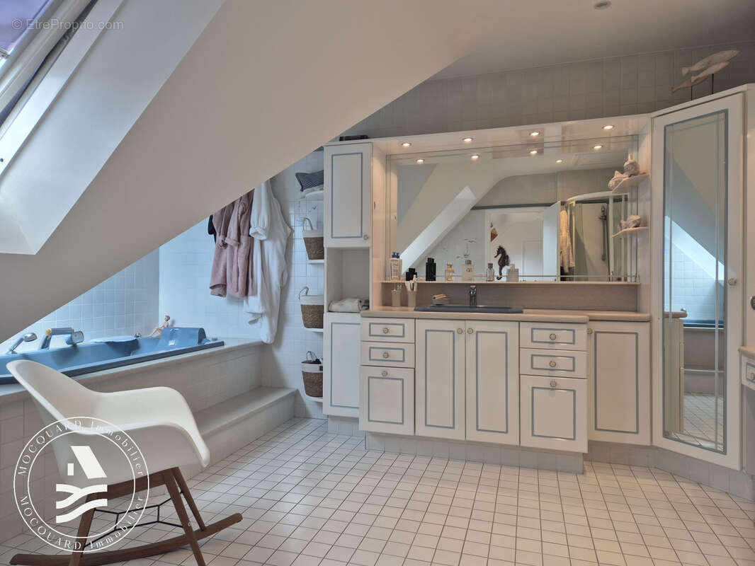 Maison à SAINT-PHILIBERT