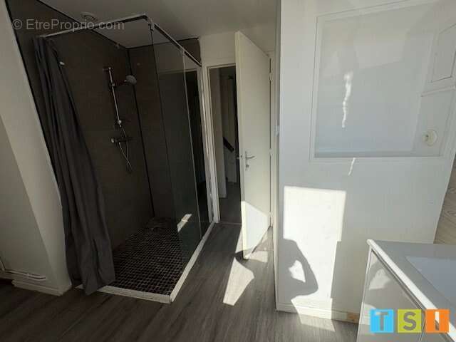 Maison à MONTREJEAU