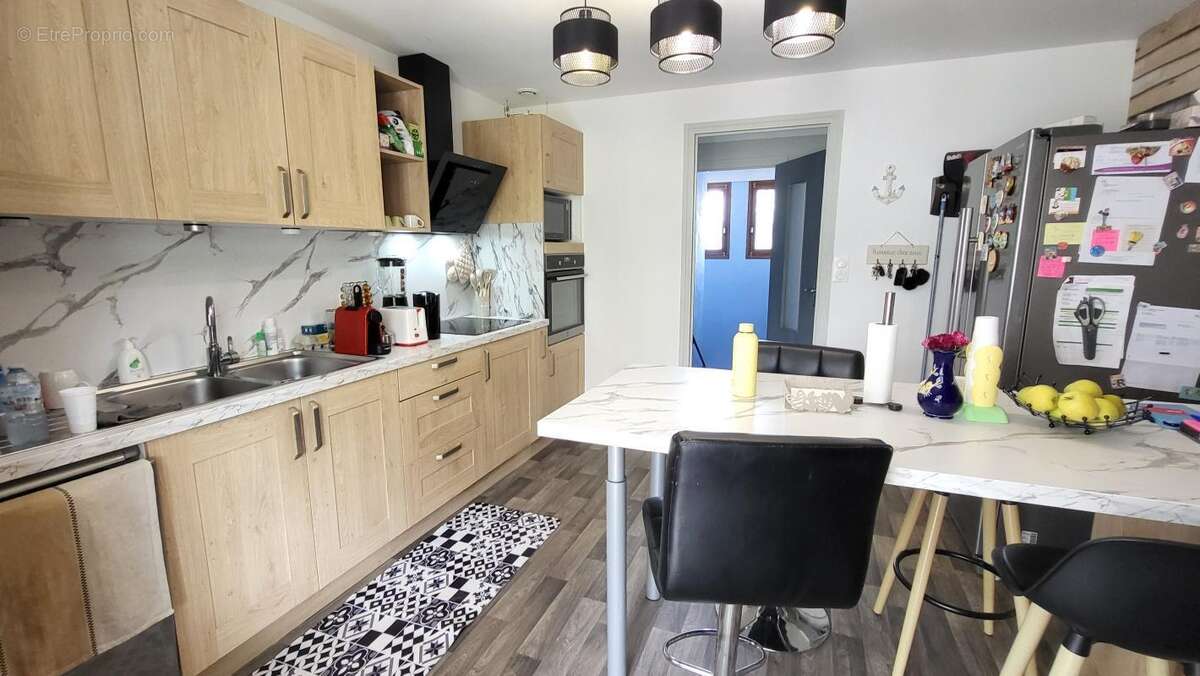 Maison à LARGENTIERE