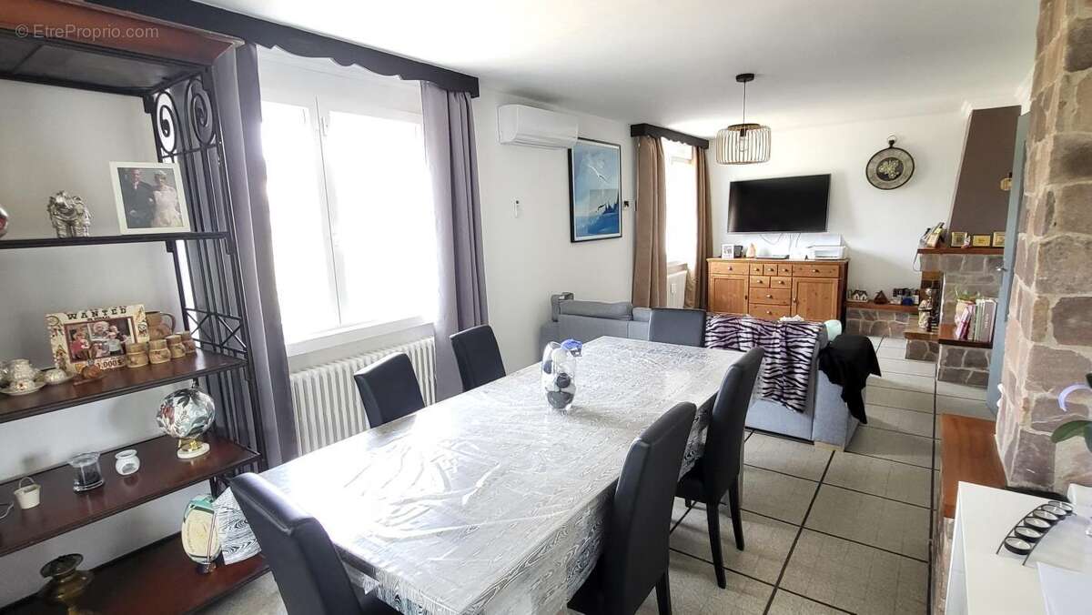 Maison à LARGENTIERE