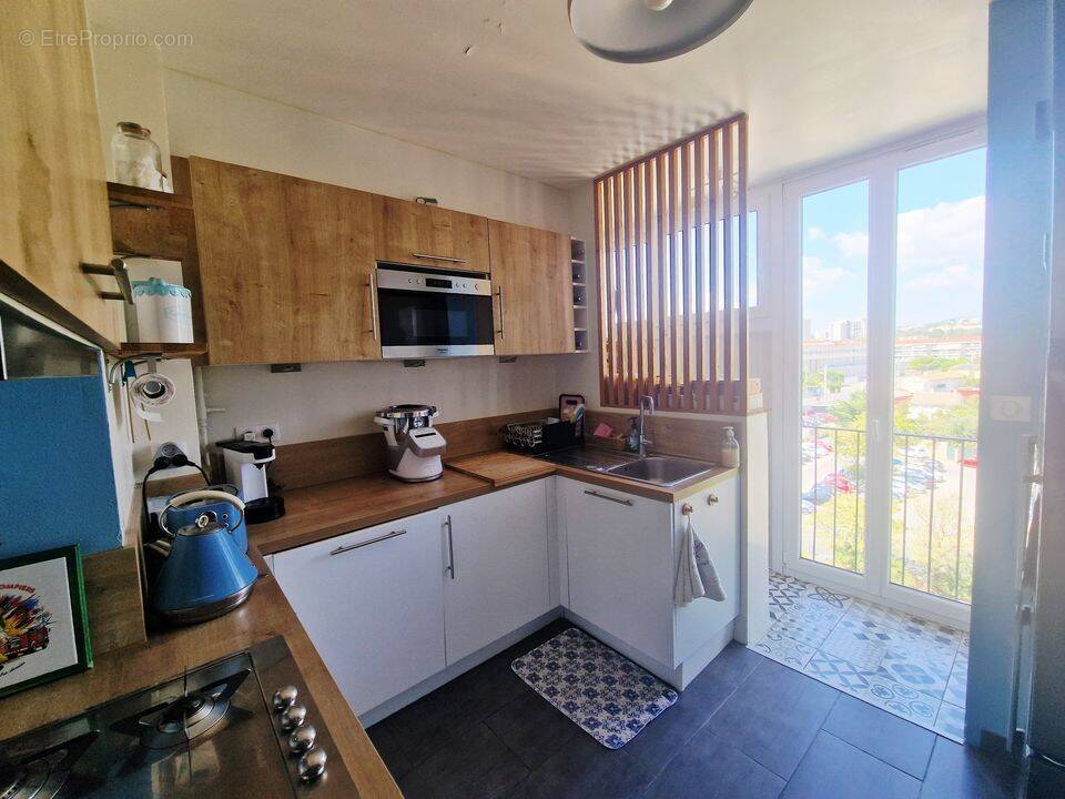 Appartement à MARSEILLE-11E