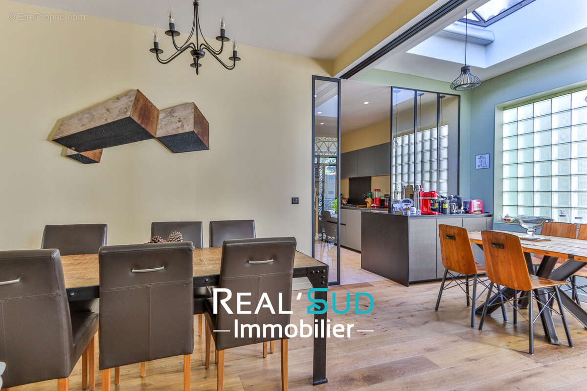 Maison à MARSEILLE-8E