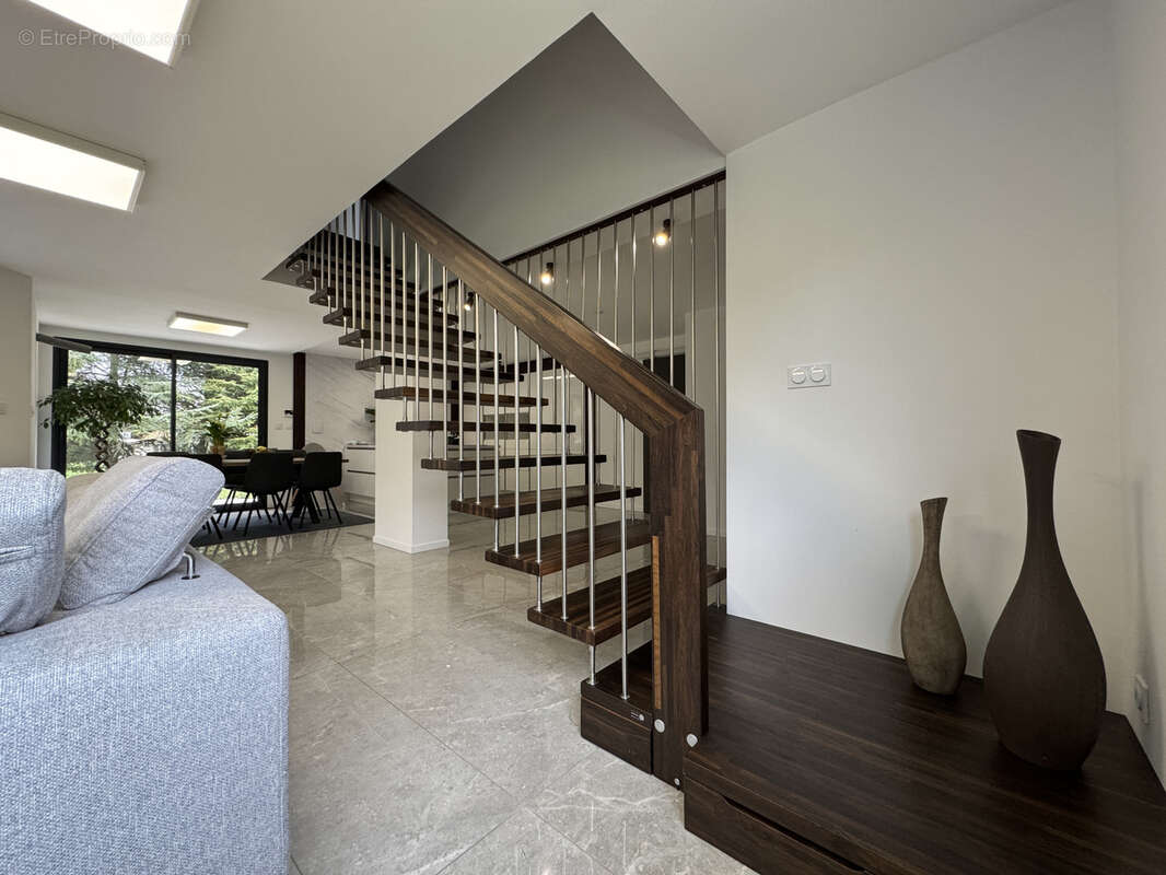 Maison à BARBEZIEUX-SAINT-HILAIRE