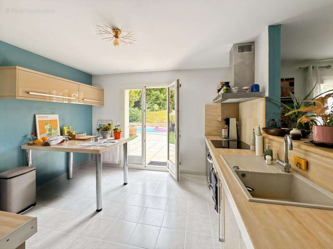 Maison à COULOUNIEIX-CHAMIERS