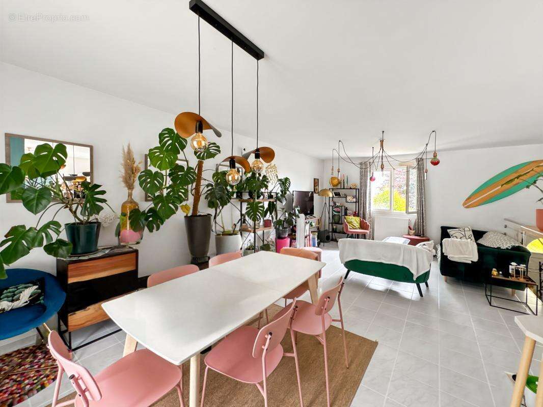 Maison à COULOUNIEIX-CHAMIERS