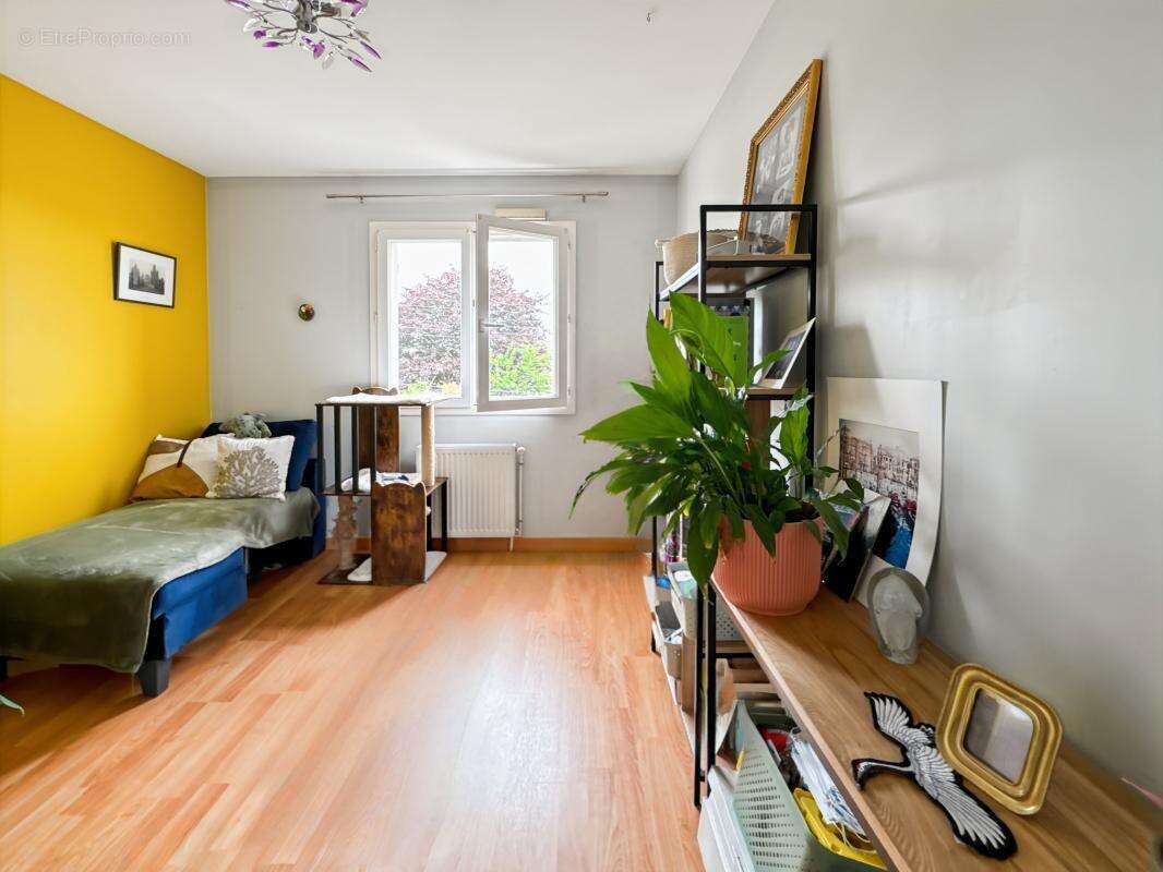 Maison à COULOUNIEIX-CHAMIERS