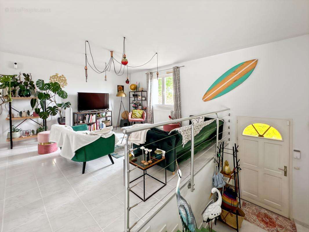 Maison à COULOUNIEIX-CHAMIERS