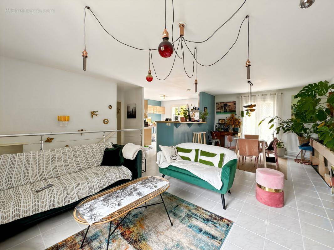 Maison à COULOUNIEIX-CHAMIERS