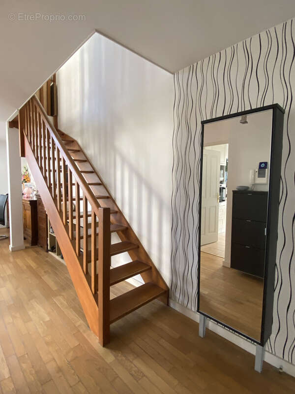 Appartement à LYON-8E